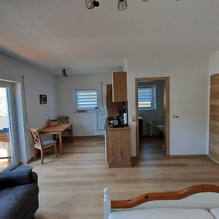 Moselferienweingut Schaefer Apartment Wintrich Exterior photo
